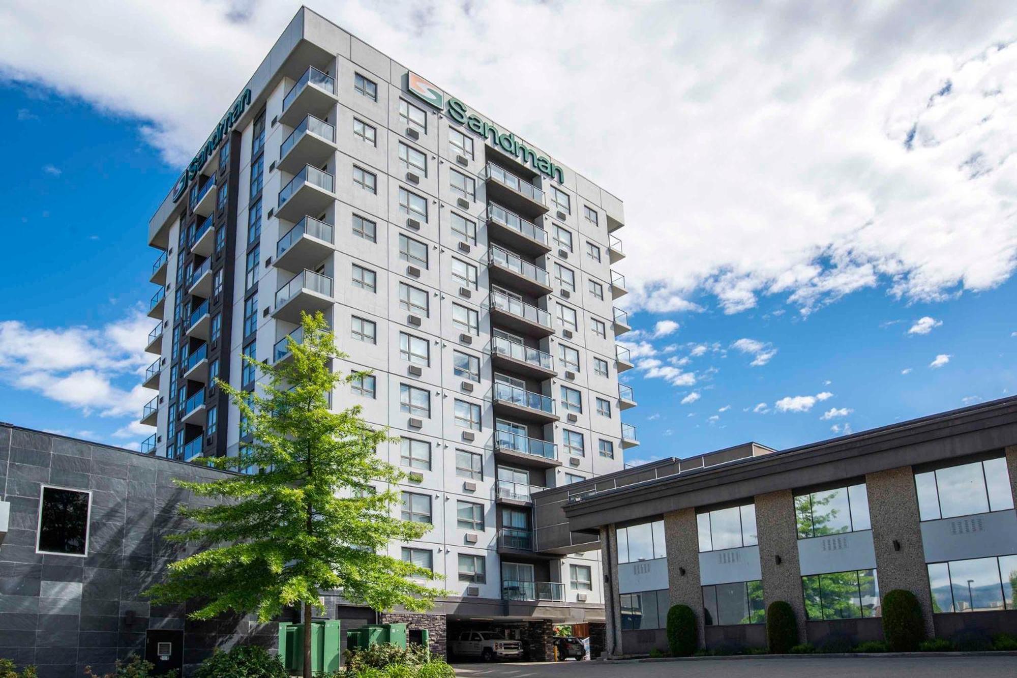 Sandman Hotel&Suites Kelowna Exterior foto