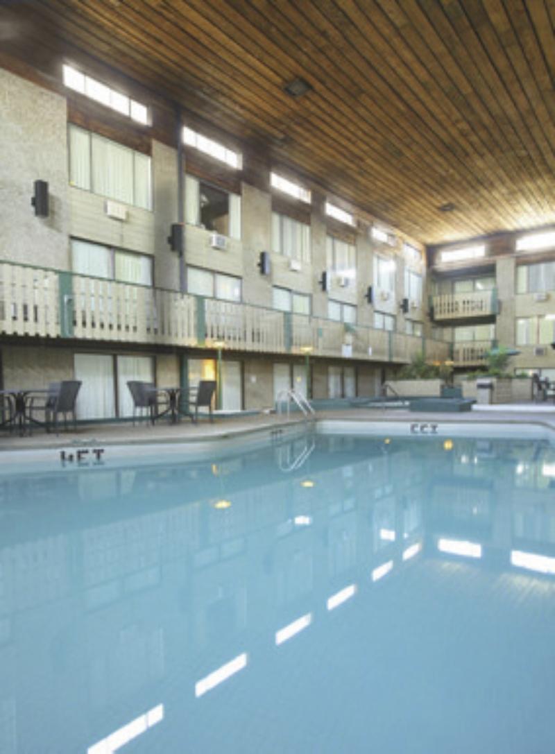 Sandman Hotel&Suites Kelowna Exterior foto