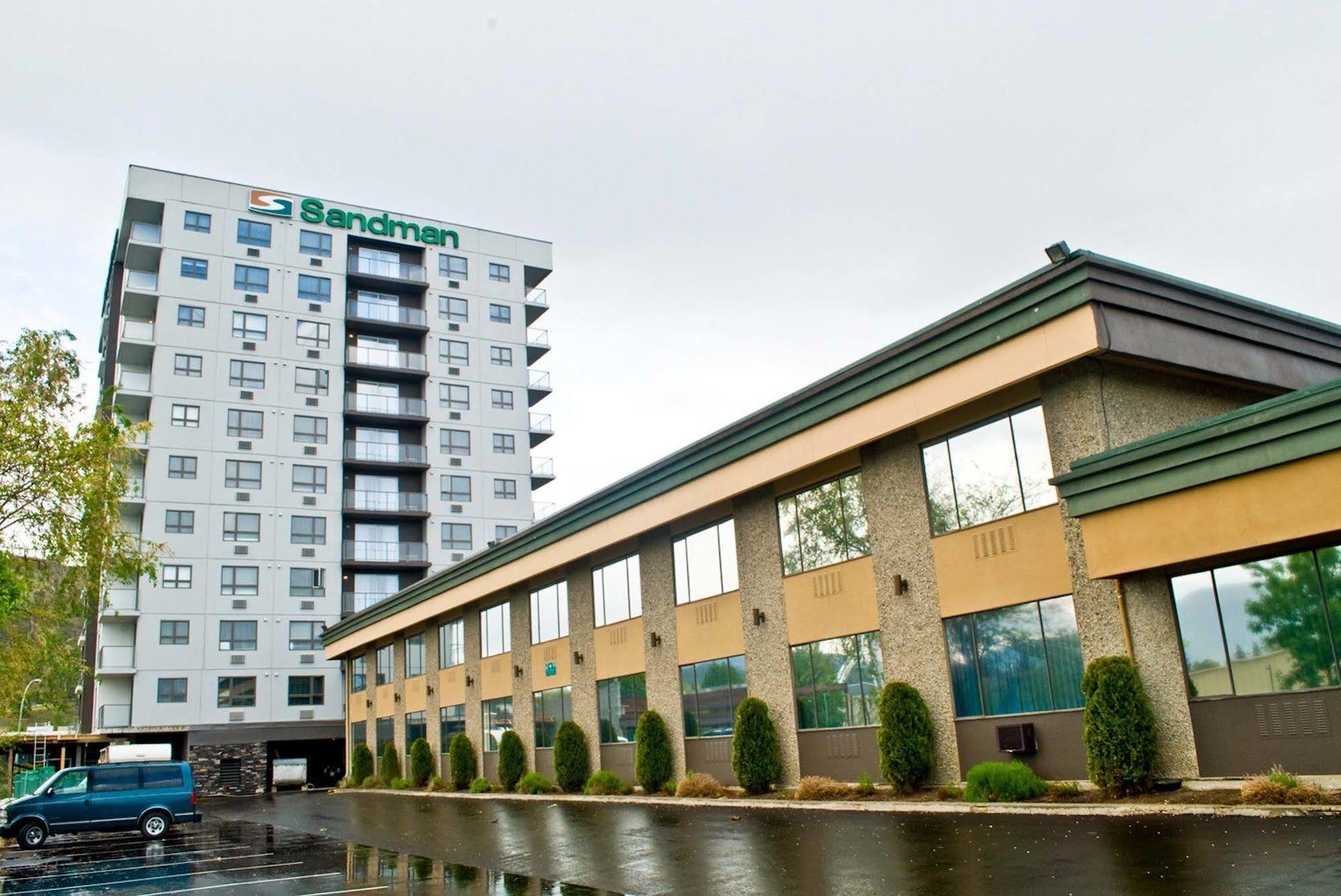 Sandman Hotel&Suites Kelowna Exterior foto